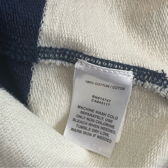 Striped Navy and White Sweater Nautical Fishermancore Fall Preppy - Picture 6 of 6